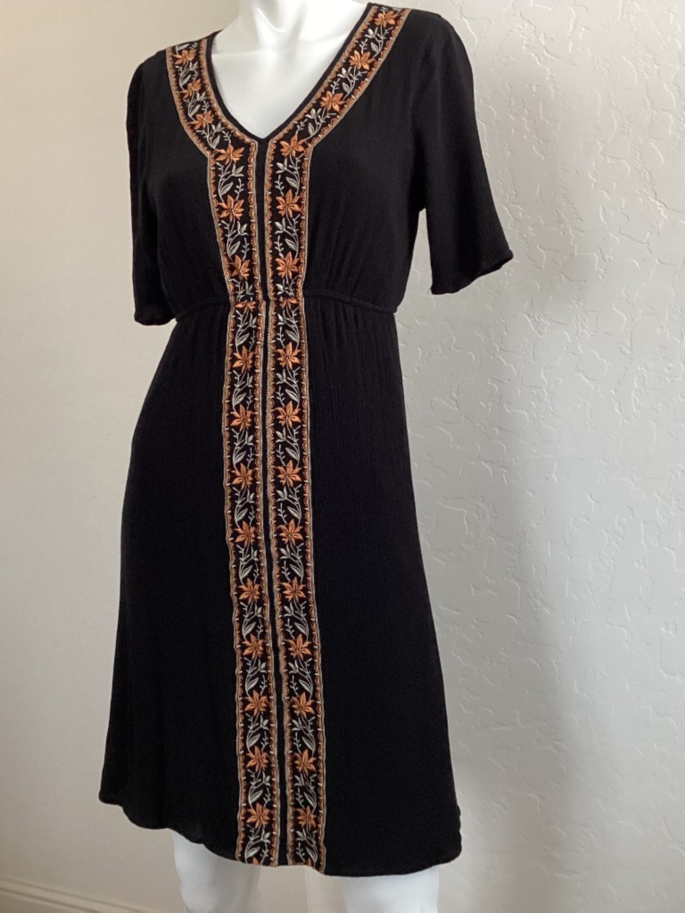 Stevie Hender, size S, black crinkle dress with embroidery, fully lined